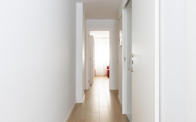 Home2Book Elegance City Center Apartment