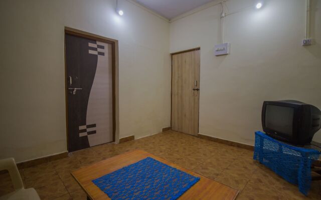 OYO 16483 Home Garden View 1BHK Morjim Beach