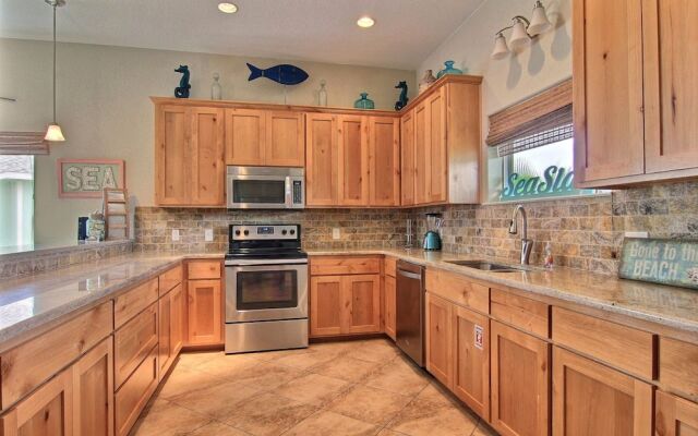 Casa Chillotta 633 by RedAwning