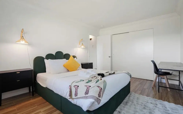 Cozy 2-Bedroom Retreat in Pacifica