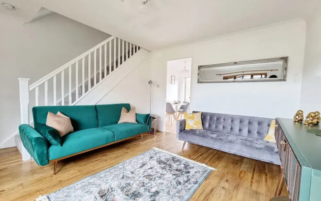 Spacious Family Home In Glasgow