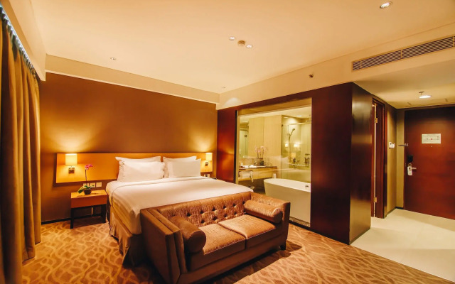 JS Luwansa Hotel and Convention Center