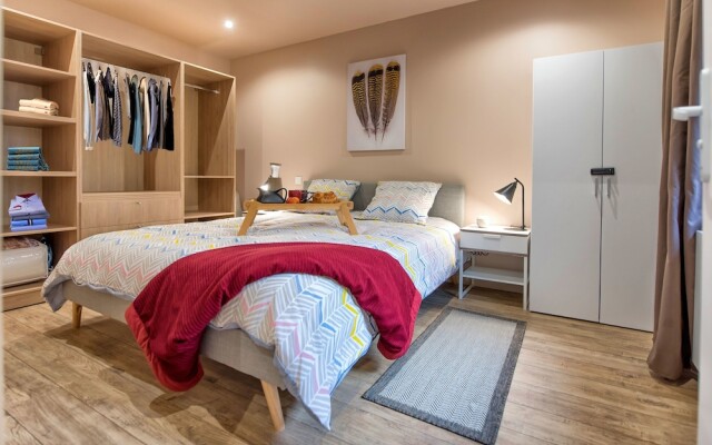 Appart Duplex design et ensoleillé