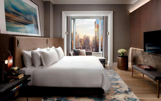 The St. Regis Toronto