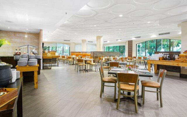 Holiday Inn Panama Canal by IHG