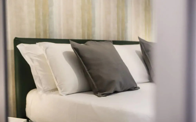 MiraNaples Apartments by Wonderful Italy