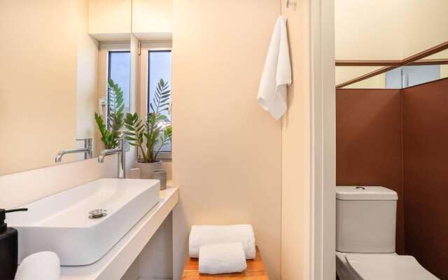 Topfloor Getaway Balcony&hot Tub+acropolis View