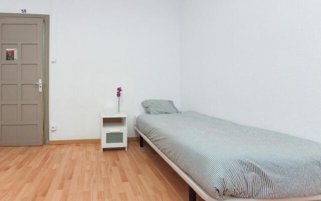 Hostel Roger's House
