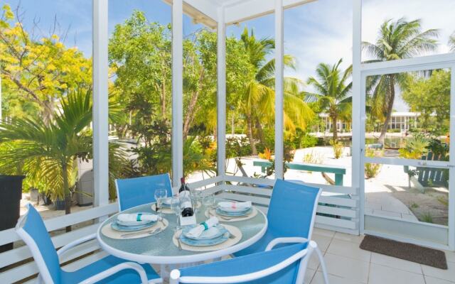 Rum Sands by Cayman Villas