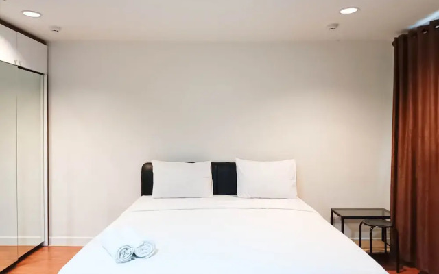 Nice And Comfortable Studio At Vida View Makassar