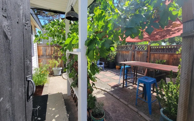 Rosewood Studio by WanderLodges