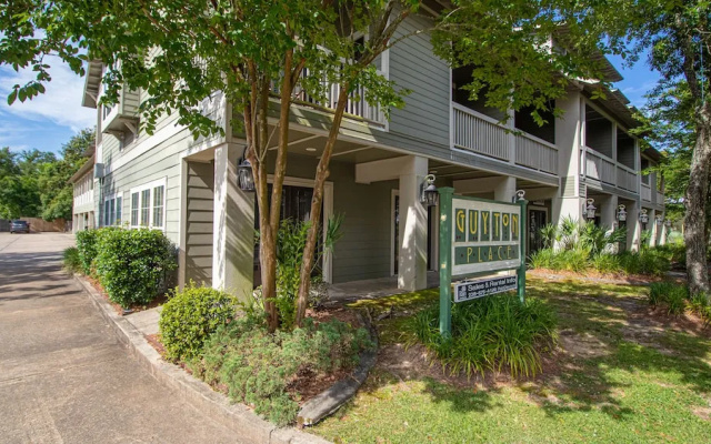 Guyton Place 209