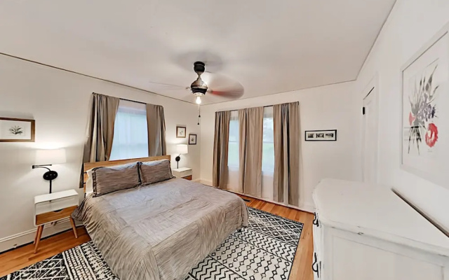 7groves1 3 Bedroom Home