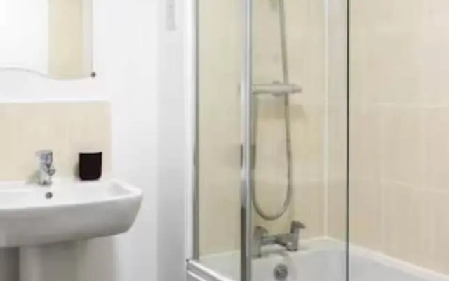1 Bedroom Apt Leamington Spa Peregrine