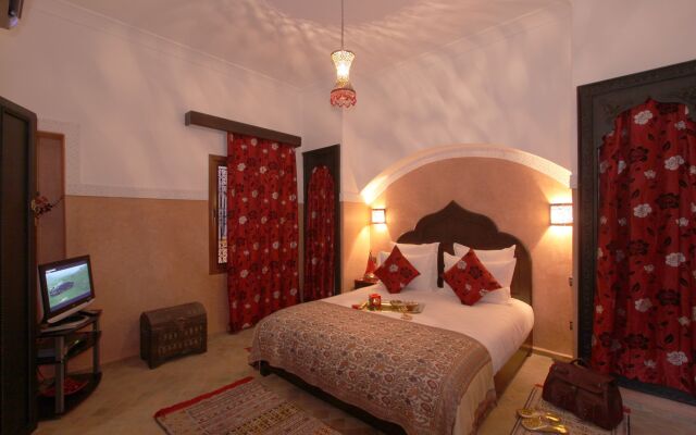 Riad Nesma Suites & SPA