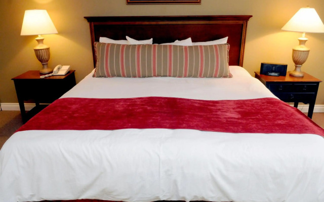 Rocky Crest Golf Resort