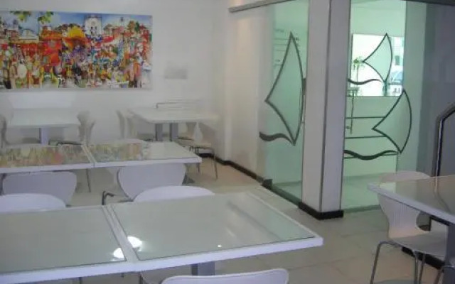 Bianca Praia Hotel