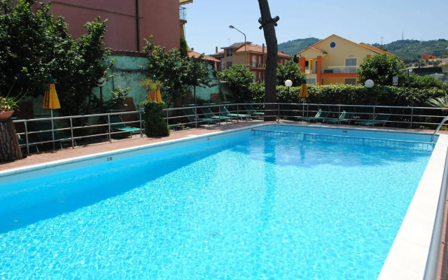Hotel Astra