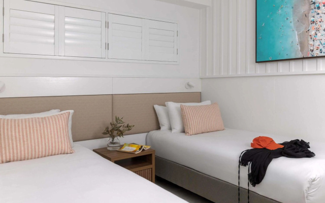 Mantra French Quarter Noosa – Guest Rooms – Noosa Heads