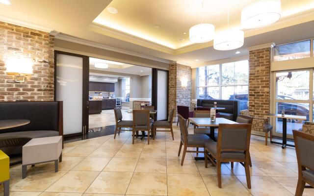 Holiday Inn Express Savannah - Historic District by IHG