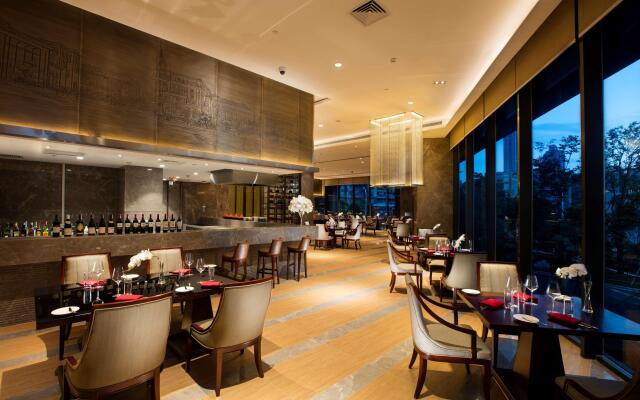 Hilton Wuhan Riverside