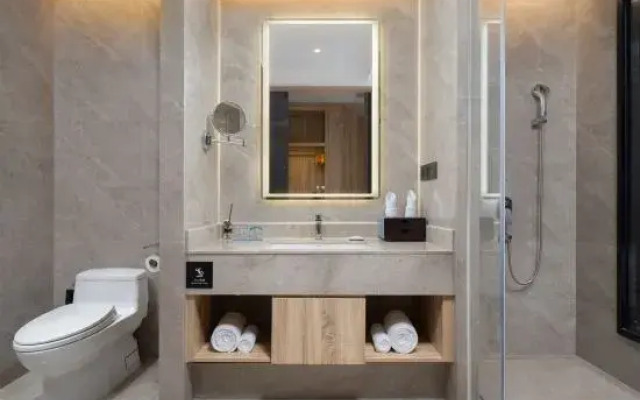 CNHOL  HOTEL (Dongguan  Songshanhu Lake North Station ）