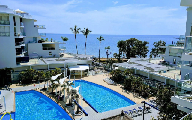 Pier Resort Apartments