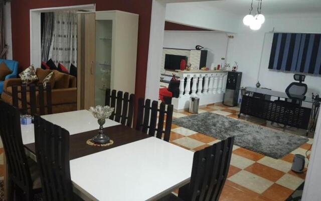 El-Madina El-Monawawwara Street off Gamal Abdel El-Nasir Rd. Asafra,
