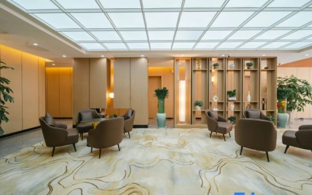 Li  Feng  Hua   Zhu  Homestay   House
