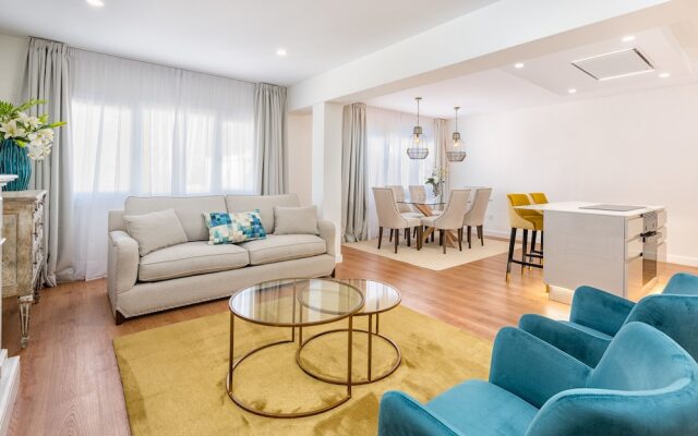 Apartamentos Velázquez