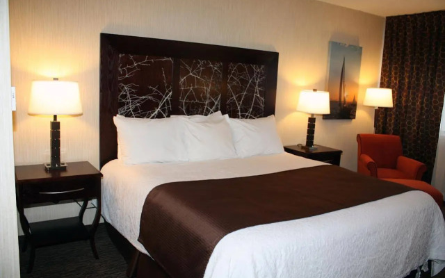 Ramada by Wyndham Buffalo Downtown