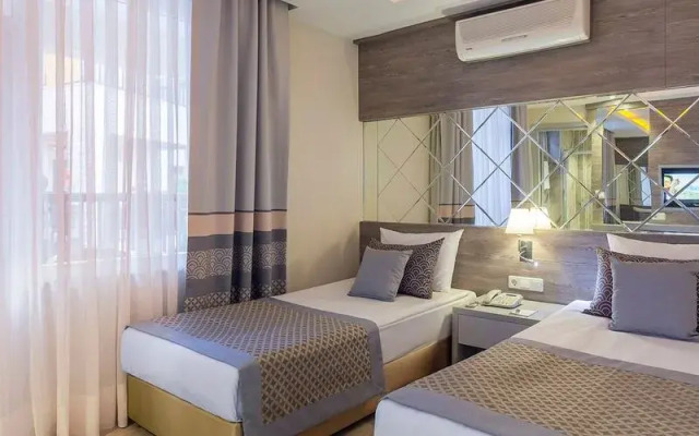 Hotel Turan Prince 
