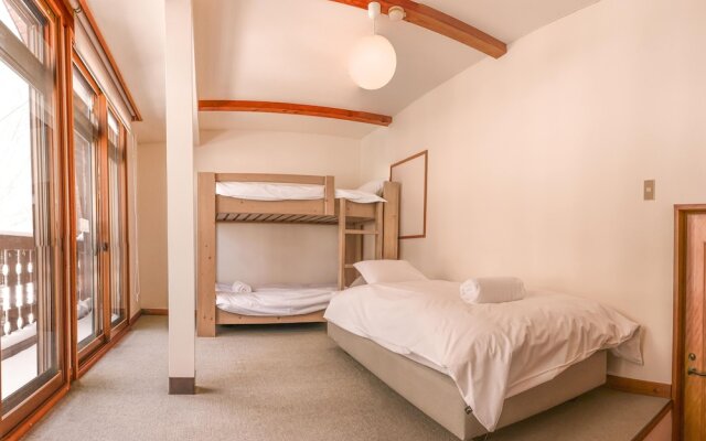 Kuma Lodge