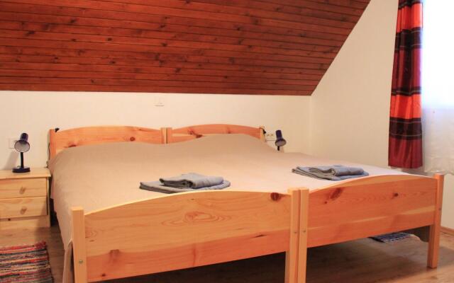 Lovely Apartment in Bohinjska Bistrica near Forest