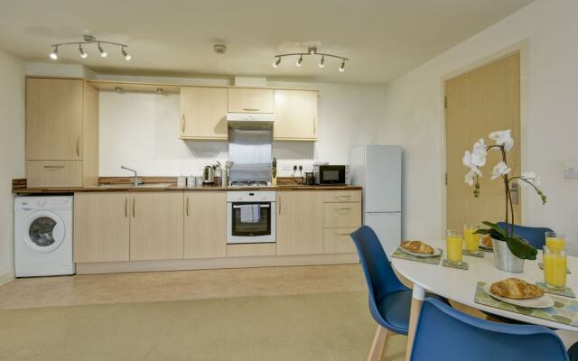 Karah Suites - Manley Gardens Apartments