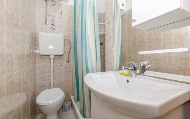 Apartments and Room Mirjana