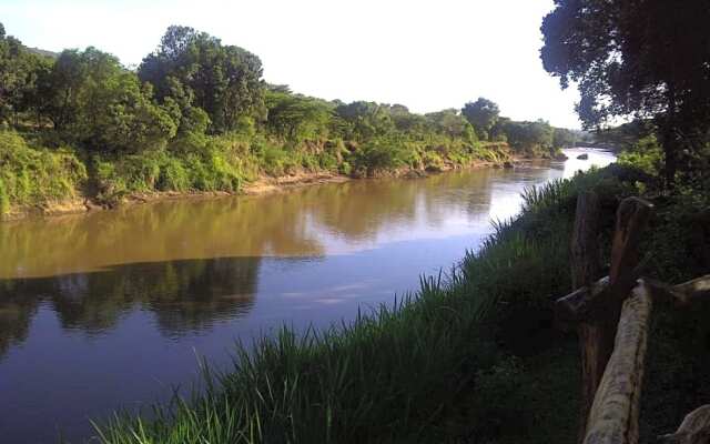 Mara River Camp