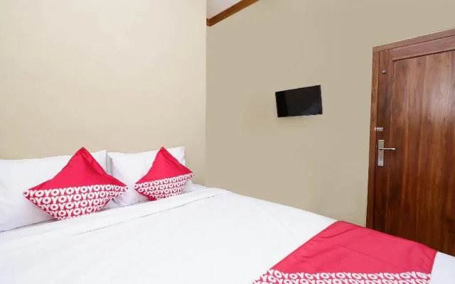 OYO 1312 Graha Wisata Hotel