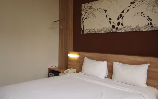 G7 Hotel
