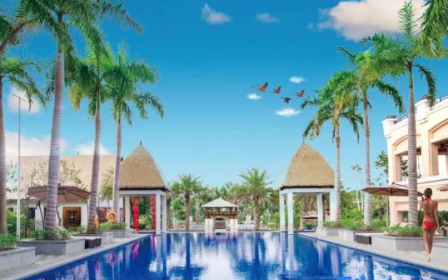 Xinglong Ramada Hot Spring Resort Wanning
