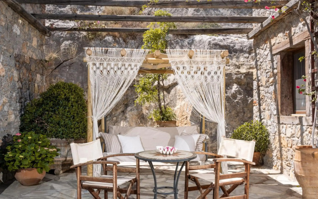 Terra Minoika Boutique Resort