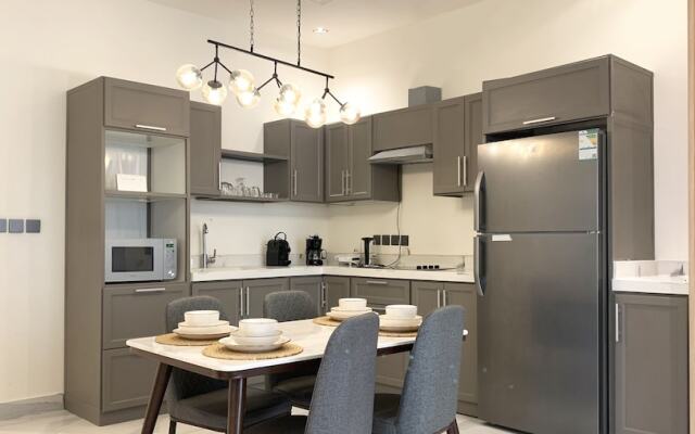Kease D12 Al Qirwan Apartment