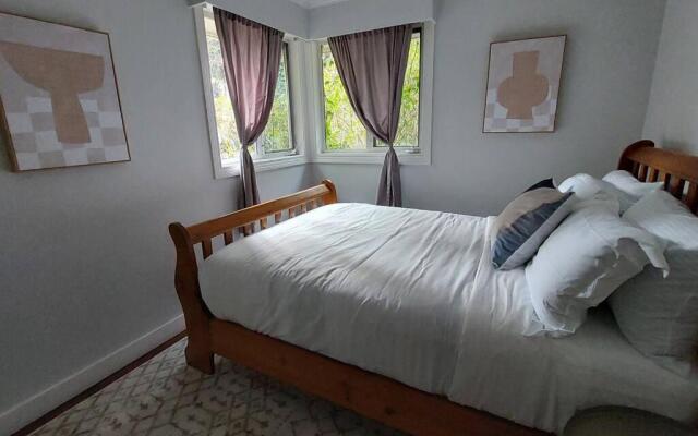 A Garden Oasis - 3-Bed Private Home Off Hwy 1