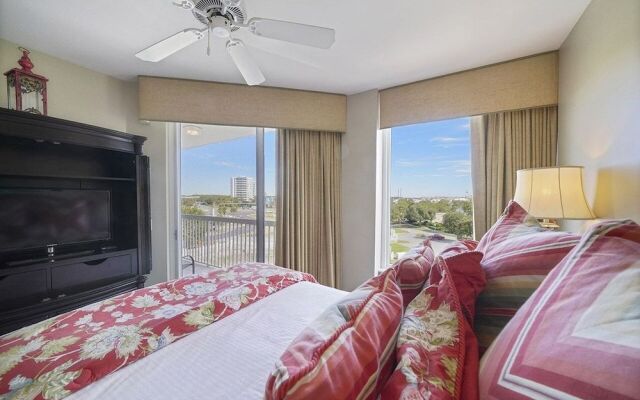 St Lucia 506 by RedAwning