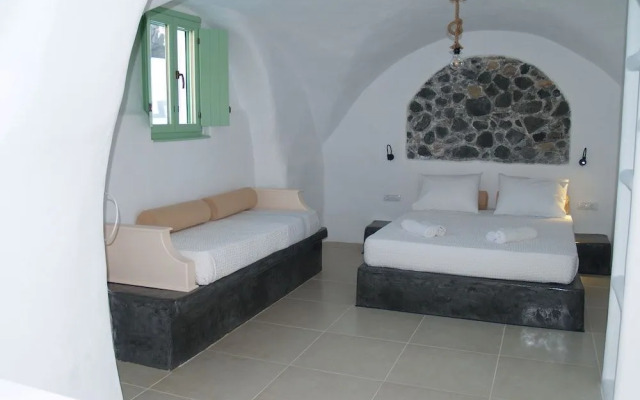 Mythos Traditional Stonehouse