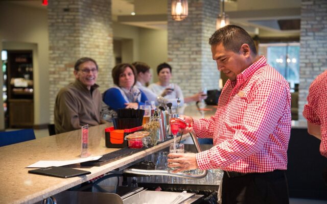 Hotel Indigo Traverse City by IHG