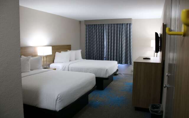 Days Inn by Wyndham Waco University Area