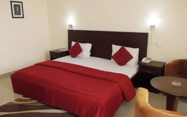 Mg Way Hotel