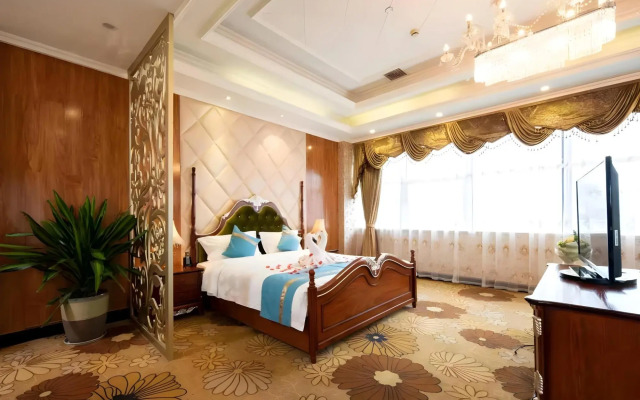 Guzi Celebrity First Hotel (Wenjiang University Town)