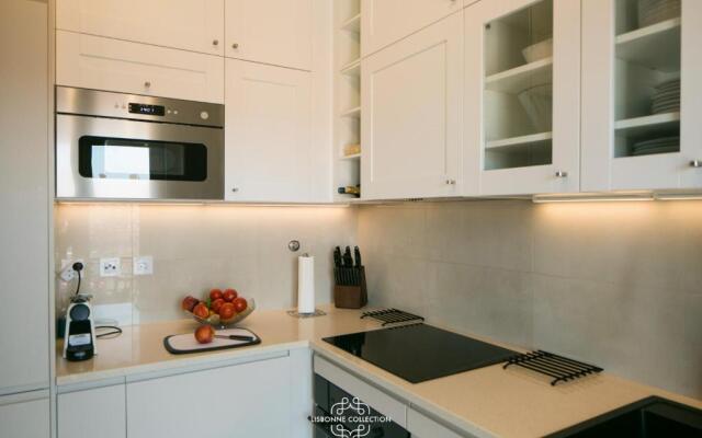 Elegance Lisbon View 68 by Lisbonne Collection